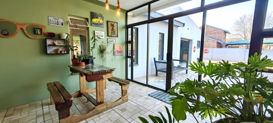 3 Bedroom Property for Sale in Miederpark North West